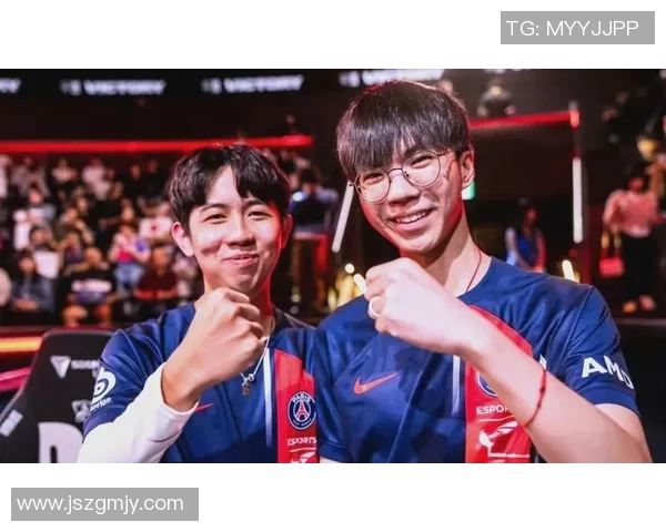 BLG全力迎战TES，激烈对决谁能笑到最后引爆赛场热血