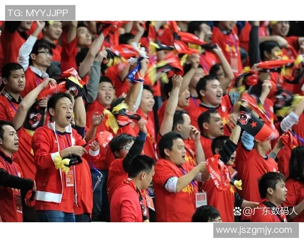 国足逆转取胜点燃球迷激情全场高唱国歌展现团结与拼搏精神