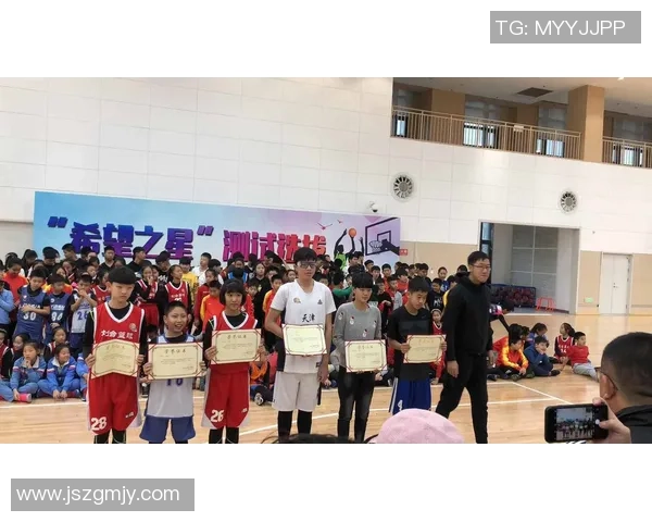 篮球之星:从梦想起航到传奇诞生的辉煌历程与成长故事 篮球之星:从梦想起航到传奇诞生的辉煌历程与成长故事